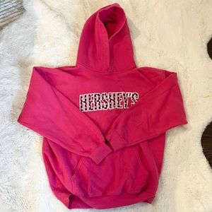 Hershey’s park pink souvenir sweatshirt! Size M